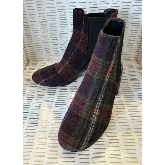 Coach  Tia Wool Plaid Print Green Bootie Pull On Ankle Boots Womens Size 7 - Picture 1 of 9